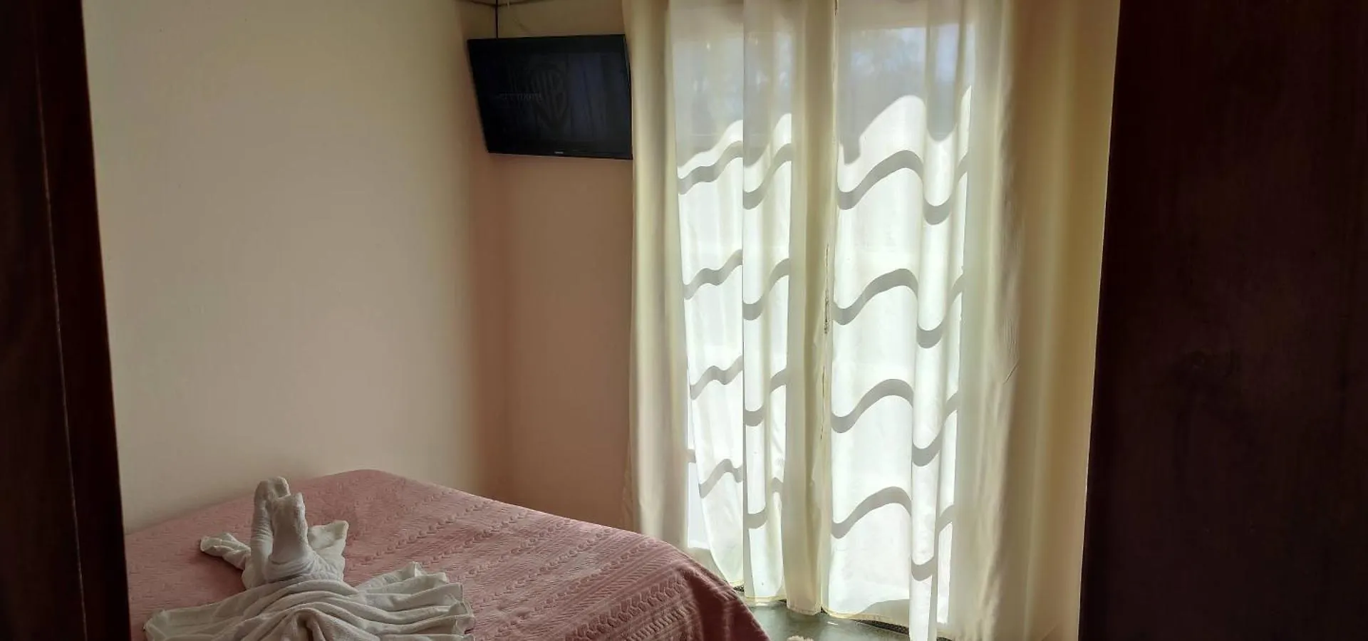 Casa De Hospedes No Alto Do Capivari Campos do Jordão 巴西